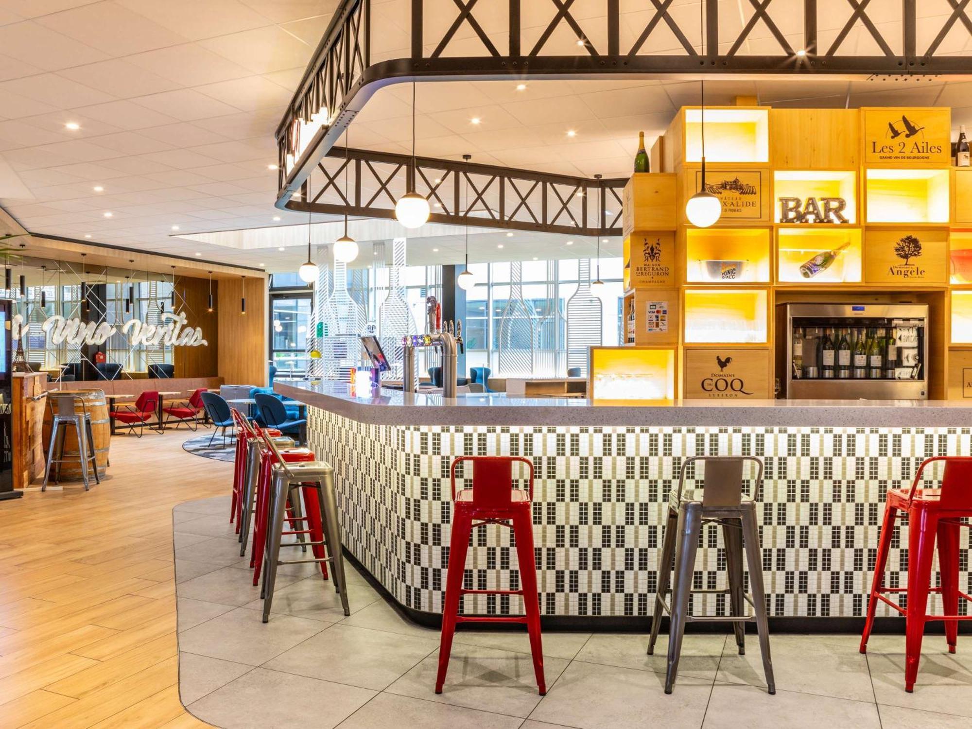 Hotel Ibis Paris Cdg Airport Le Mesnil-Amelot Exterior foto